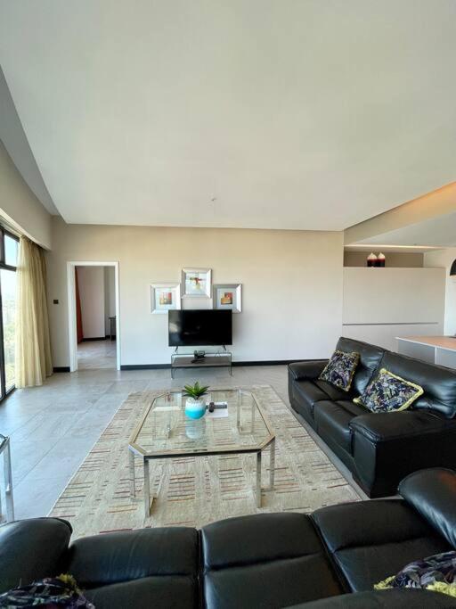 City View Apartment Nestled In The Heart Of Nbo Nairobi Exterior photo